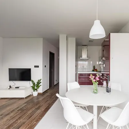 Ultimo Apartmán *